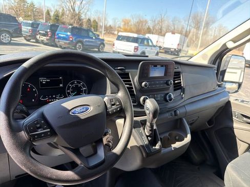 Used 2023 Ford Transit 250 Low Roof AWD w/ Exterior Upgrade Package image 23