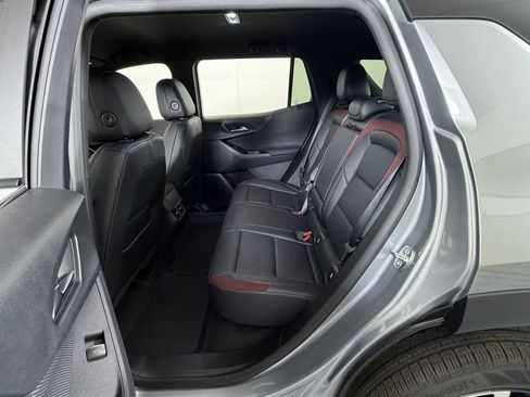 New 2026 Chevrolet Equinox RS w/ Convenience Package III AWD/4WD image 8
