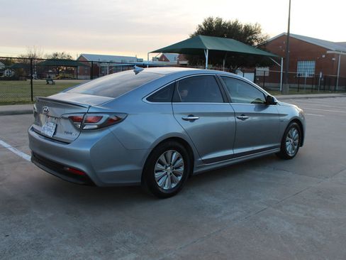 Used 2016 Hyundai Sonata SE image 6
