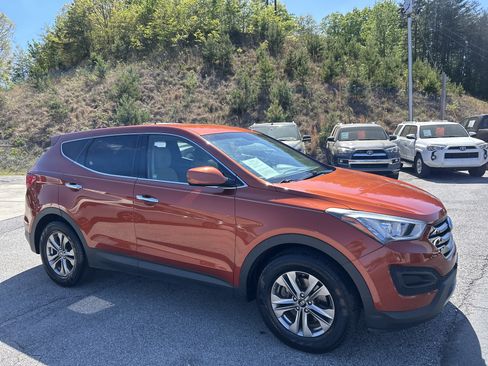 Used 2015 Hyundai Santa Fe Sport FWD image 10