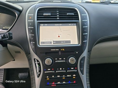 Used 2019 Lincoln Nautilus Black Label image 27