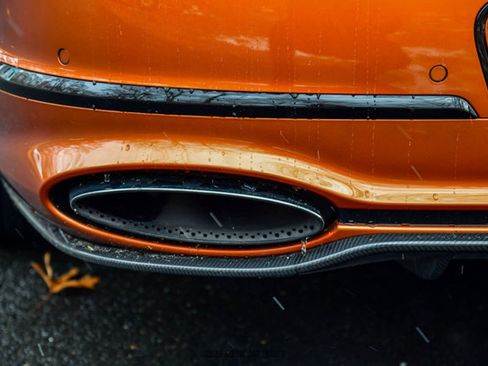 Used 2024 Bentley Flying Spur W12 image 51