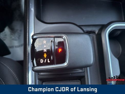 Used 2024 Chevrolet Silverado 1500 LT Trail Boss w/ Convenience Package II image 33