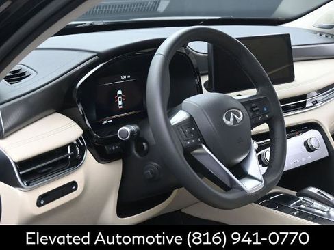 Certified 2025 INFINITI QX60 Luxe w/ Lighting Package (N94) AWD/4WD image 17