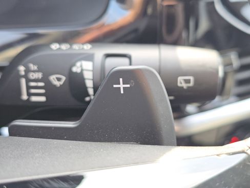 Used 2023 Nissan Pathfinder SL w/ Black Appearance Package image 26