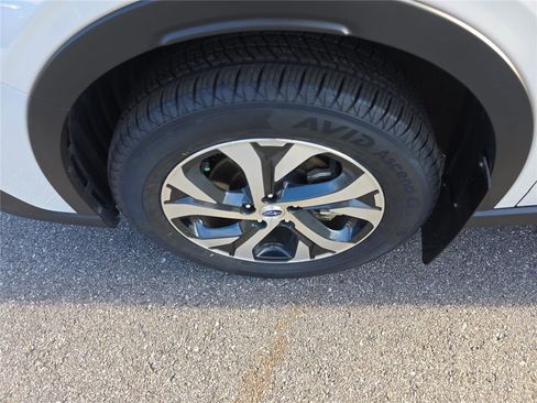 Used 2020 Subaru Outback Limited w/ Popular Package #2 image 11