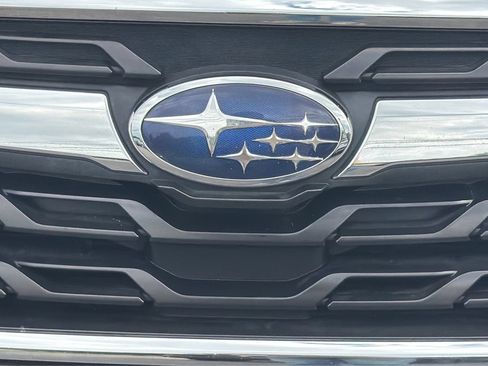 Used 2018 Subaru Forester 2.5i Premium AWD/4WD image 29