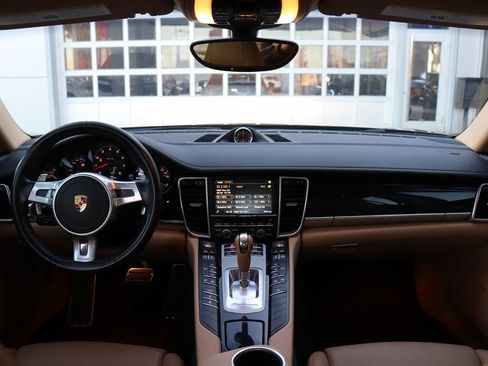 Used 2016 Porsche Panamera Edition w/ Premium Package Plus image 12