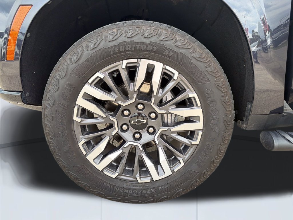 Certified 2025 Chevrolet Tahoe Z71 AWD/4WD image 27