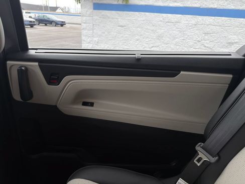 Certified 2026 Honda Odyssey Elite image 25