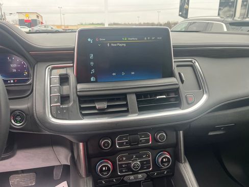 Used 2023 Chevrolet Tahoe Z71 w/ Z71 Off-Road Package image 18