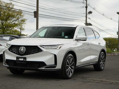 Certified 2026 Acura MDX SH-AWD w/ Technology Package image 3