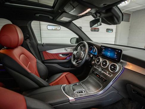 Used 2021 Mercedes-Benz GLC 300 4MATIC Coupe image 15