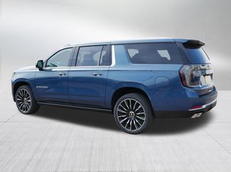 New 2026 Chevrolet Suburban High Country AWD/4WD video 2