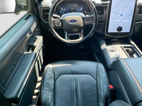 Used 2022 Ford Expedition Max Platinum image 24
