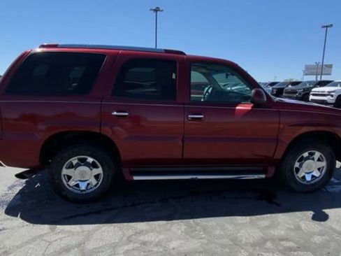 Used 2002 Cadillac Escalade AWD image 9