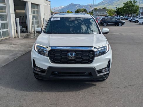 Used 2023 Honda Passport EX-L image 12