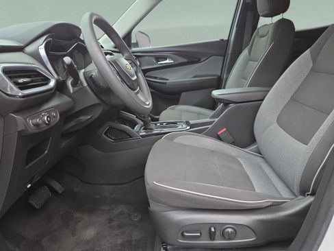 Used 2022 Chevrolet TrailBlazer LT w/ Convenience Package image 26