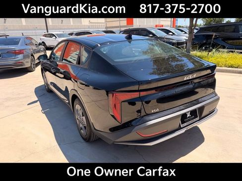 Certified 2025 Kia K4 FWD image 2
