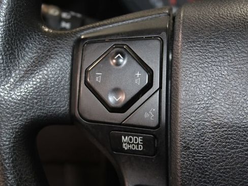 Used 2020 Toyota Tacoma SR w/ SR Convenience Package RWD image 35