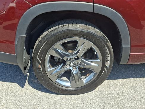 Used 2017 Toyota Highlander Limited Platinum AWD/4WD image 7