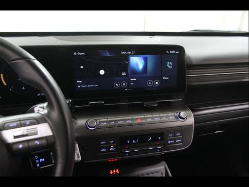 Certified 2024 Hyundai Kona SEL w/ Convenience Package FWD image 9