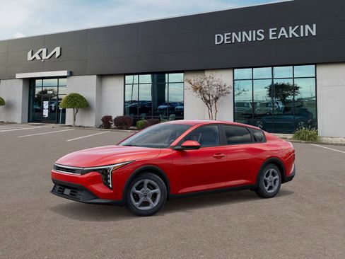 New 2025 Kia K4 LXS image 3