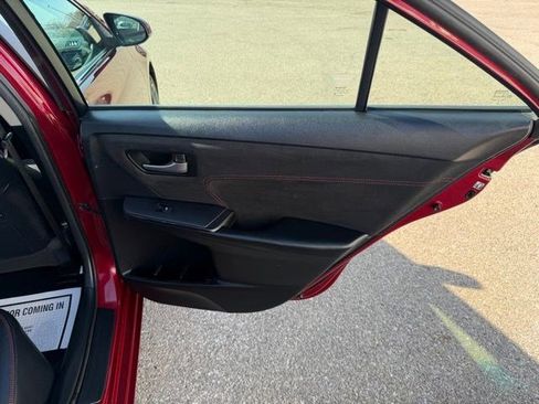 Used 2015 Toyota Camry XSE w/ Moonroof Package image 17