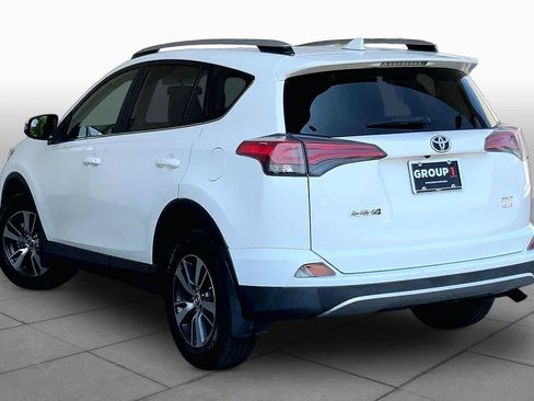 Used 2016 Toyota RAV4 XLE AWD/4WD image 11