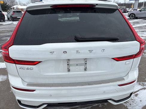 Certified 2024 Volvo XC60 T8 Ultimate w/ Protection Package Premier image 7