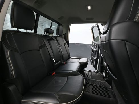 Used 2024 RAM 3500 Laramie AWD/4WD image 47