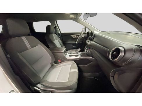Used 2024 Chevrolet Blazer LT w/ Convenience Package image 16