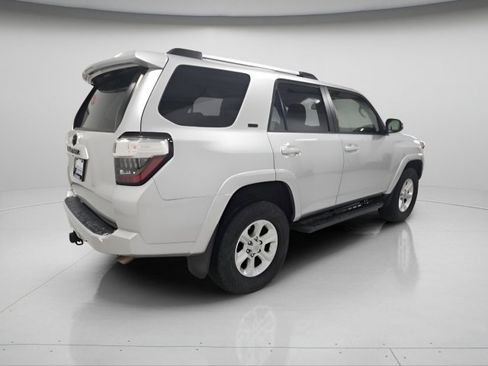 Used 2020 Toyota 4Runner Limited image 13