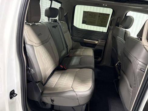 Used 2026 Ford F450 Platinum AWD/4WD image 28