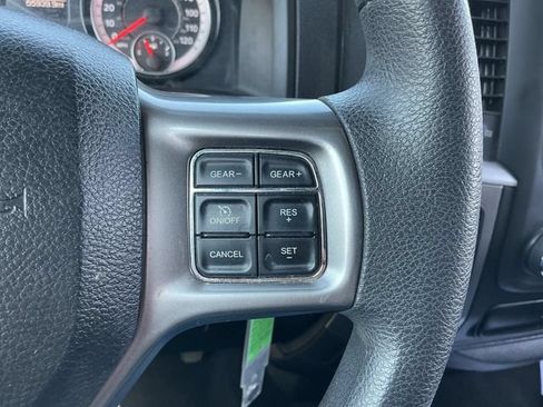 Used 2024 RAM 1500 Warlock RWD image 15