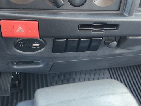 New 2025 Chevrolet Low Cab Forward image 19