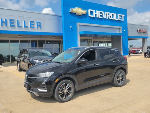 Used 2023 Buick Encore GX Select FWD image 3