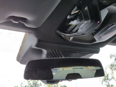 Used 2025 BMW X3 xDrive30i w/ Convenience Package image 26