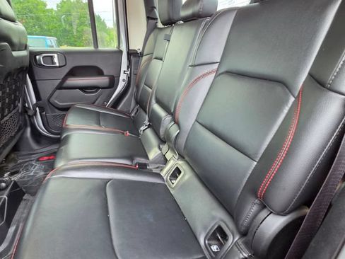 Used 2020 Jeep Gladiator Rubicon AWD/4WD image 10