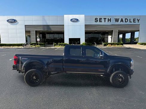 Used 2026 Ford F450 Platinum w/ FX4 Off-Road Package image 8