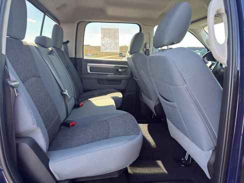 Used 2019 RAM 1500 Big Horn AWD/4WD image 12