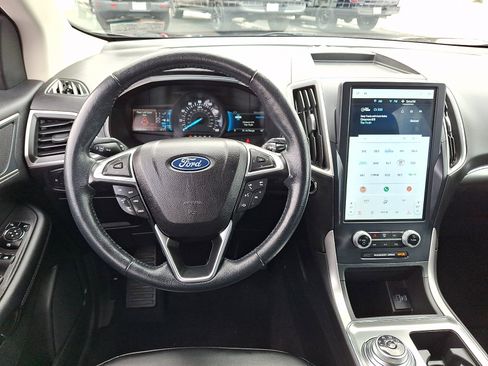 Used 2022 Ford Edge SEL w/ Convenience Package image 13