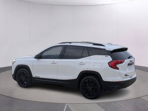 Used 2019 GMC Terrain SLT w/ Preferred Package FWD image 3