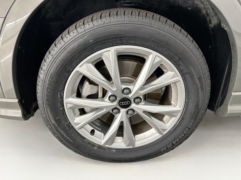 Used 2025 Audi Q3 2.0T Premium AWD/4WD image 36