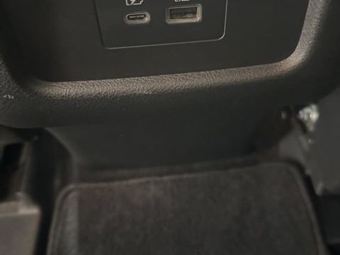 Used 2024 Nissan Pathfinder SL AWD/4WD image 28