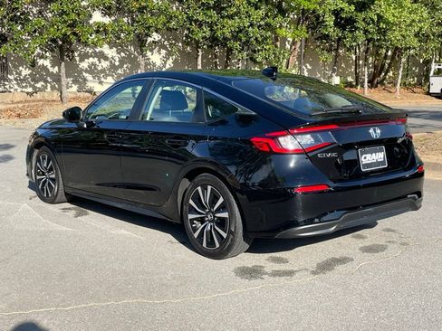 Used 2024 Honda Civic EX-L image 5