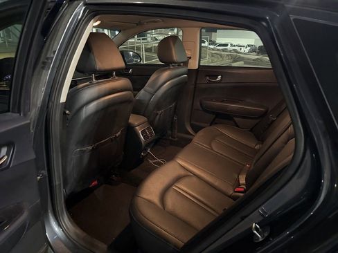 Used 2020 Kia Optima EX image 9