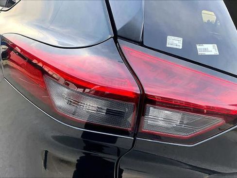 Certified 2023 Nissan Rogue SV image 28