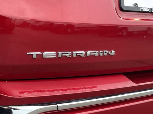 Used 2023 GMC Terrain Denali w/ LPO, Floor Liner Package image 38