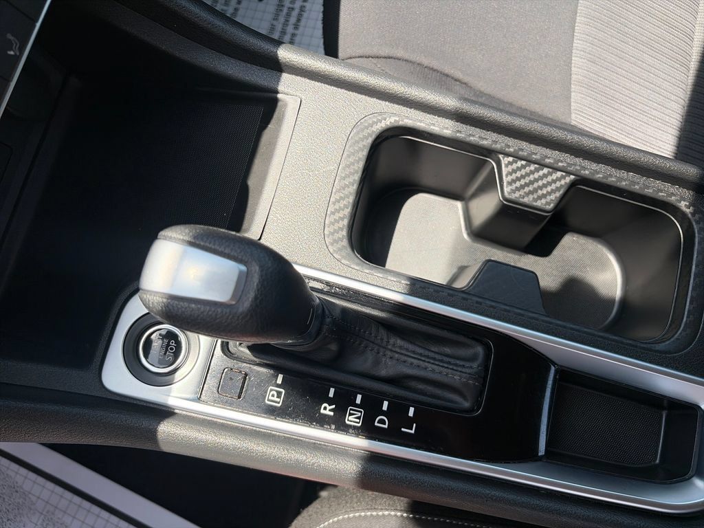 Used 2024 Nissan Sentra SV w/ Trunk Package FWD image 23